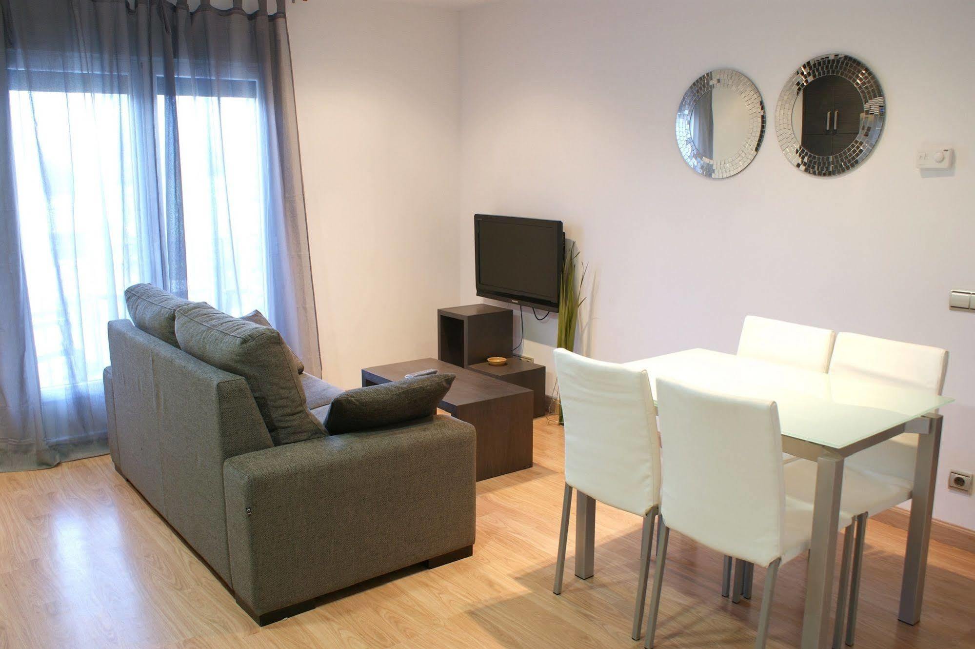 Apartamentos Puerta De Ordesa Laspuña Buitenkant foto